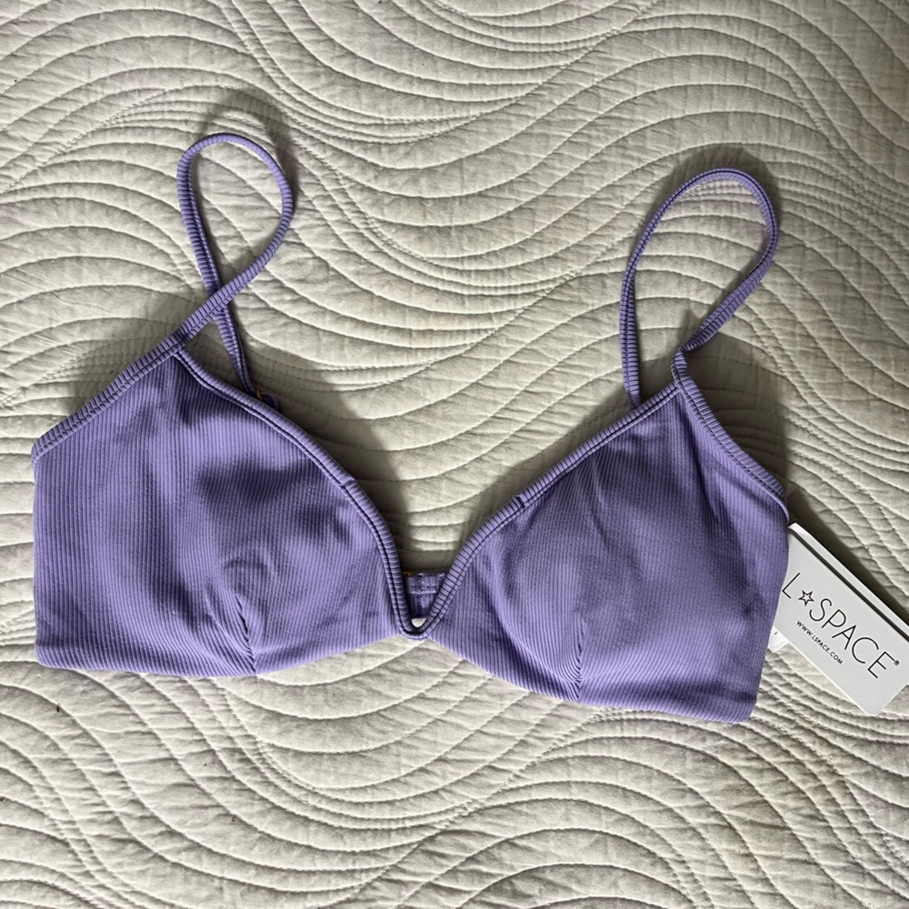 NWT l*space lavender Camellia bikini top